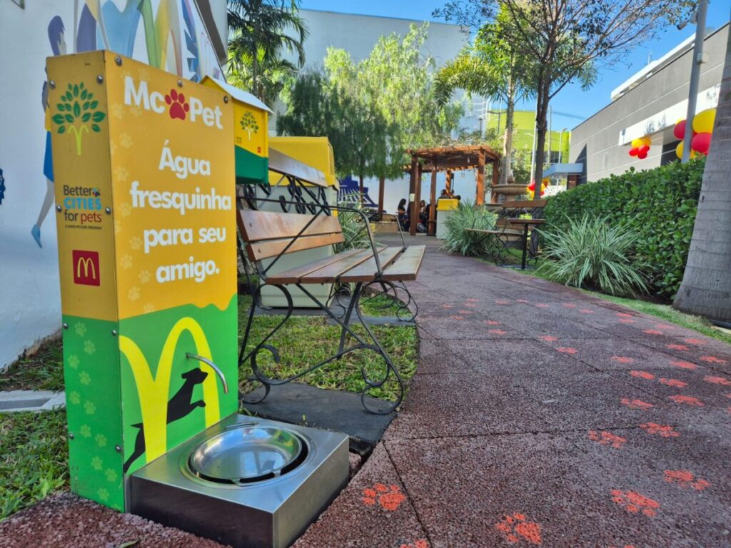 jaguariuna:-mcdonald’s-expande-espacos-pet-friendly-em-todo-o-brasil