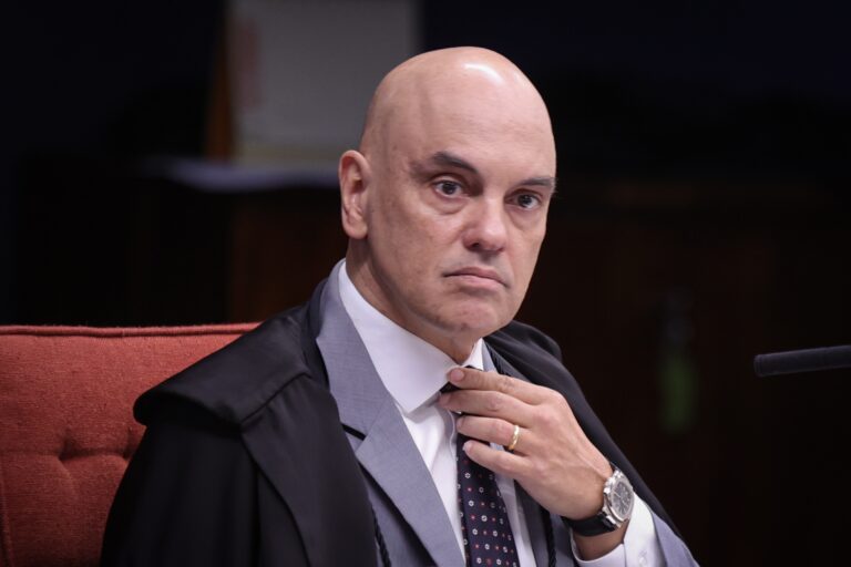 moraes-manda-claudio-castro-explicar-operacao-no-rj-e-marca-audiencia