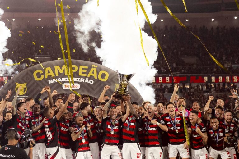 Supercopa: após reforços, elenco do Flamengo ultrapassa R$ 1 bilhão. Garanta já o seu ingresso supercopa:-apos-reforcos,-elenco-do-flamengo-ultrapassa-r$-1-bilhao.-garanta-ja-o-seu-ingresso