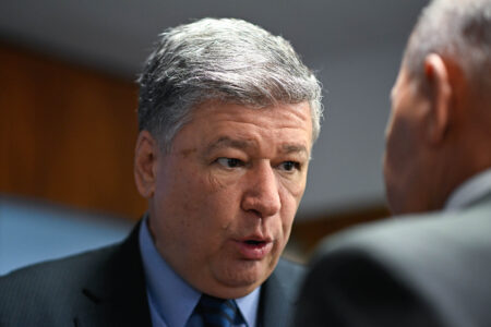 cpmi-do-inss:-presidente-vai-a-toffoli-nesta-3a-por-dados-de-vorcaro