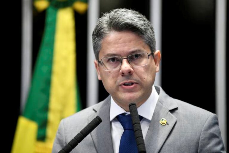 relator-diz-ter-conseguido-assinaturas-para-prorrogar-cpi-do-crime-organizado
