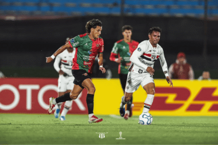 na-estreia-pela-sul-americana,-sao-paulo-bate-boston-river-no-uruguai