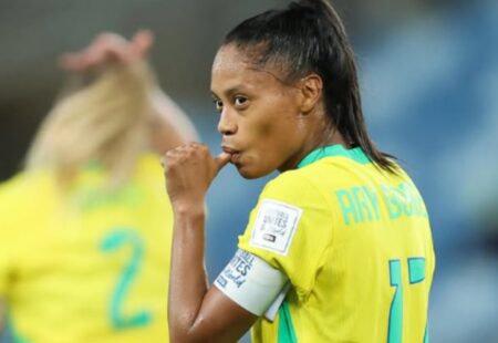 selecao-feminina-goleia-a-coreia-do-sul-na-estreia-do-fifa-series