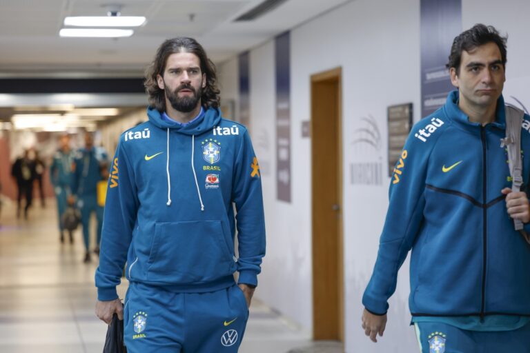 Seleção Brasileira: Alisson garante que está 100% recuperado de lesão selecao-brasileira:-alisson-garante-que-esta-100%-recuperado-de-lesao